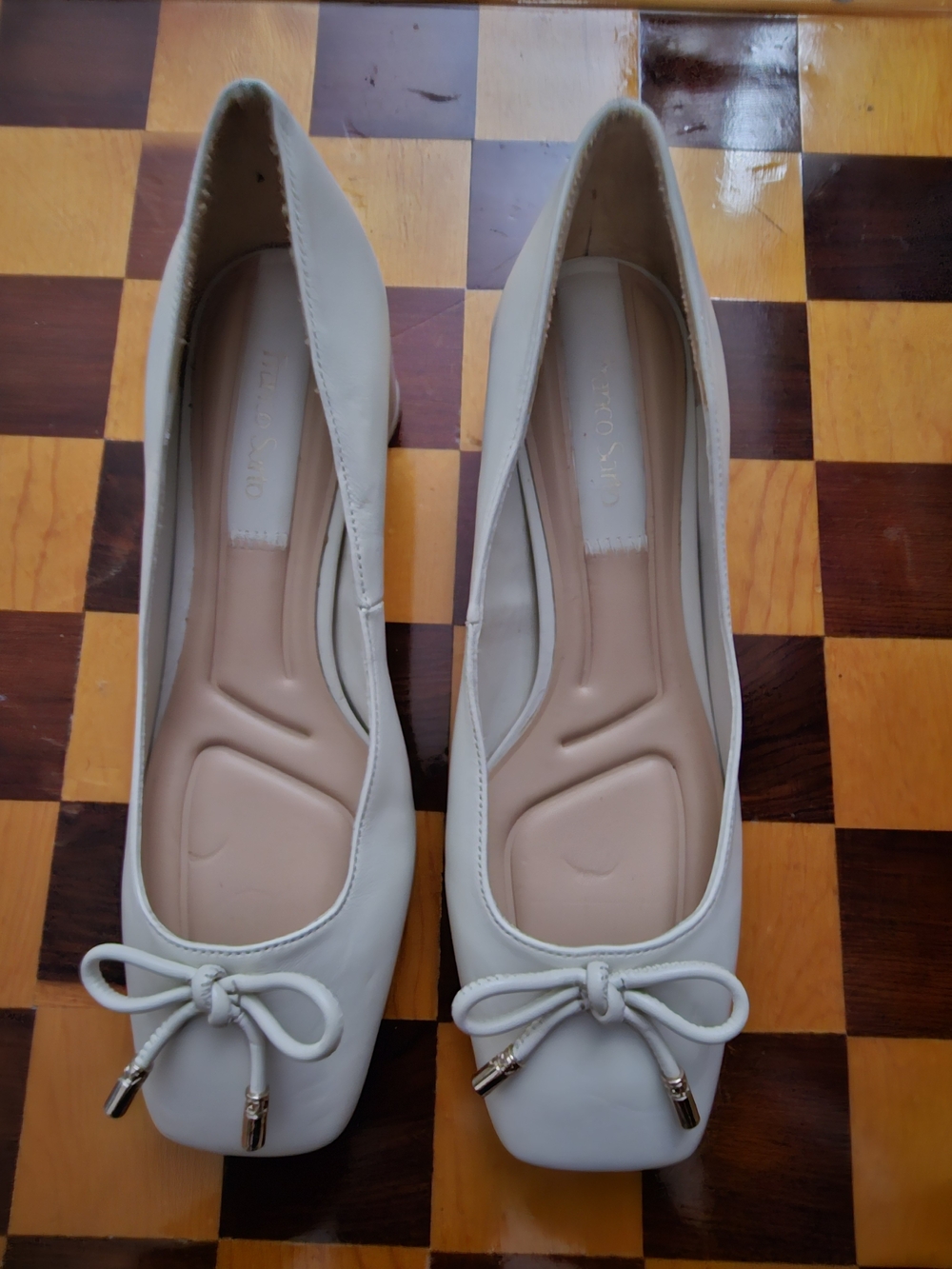 NEW -Franco Sarto -Women’s Cream Ballet Flats with Bow